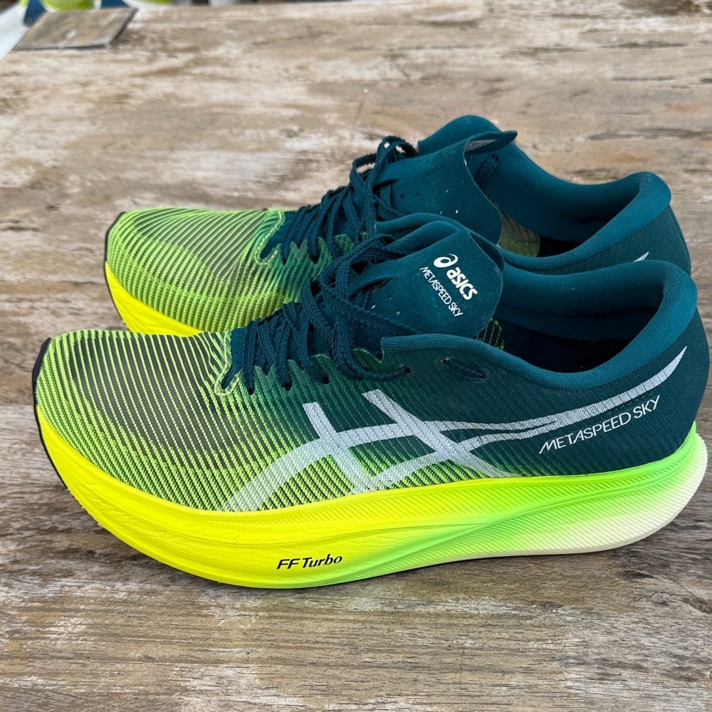 ASICS Metaspeed Sky+ Plus Velvet Pine Safety Yellow Shoes Men's Size 10.